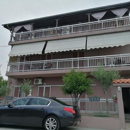 Aparthotel Ο Ακλόνητος Néa Meságkala Exteriér fotografie
