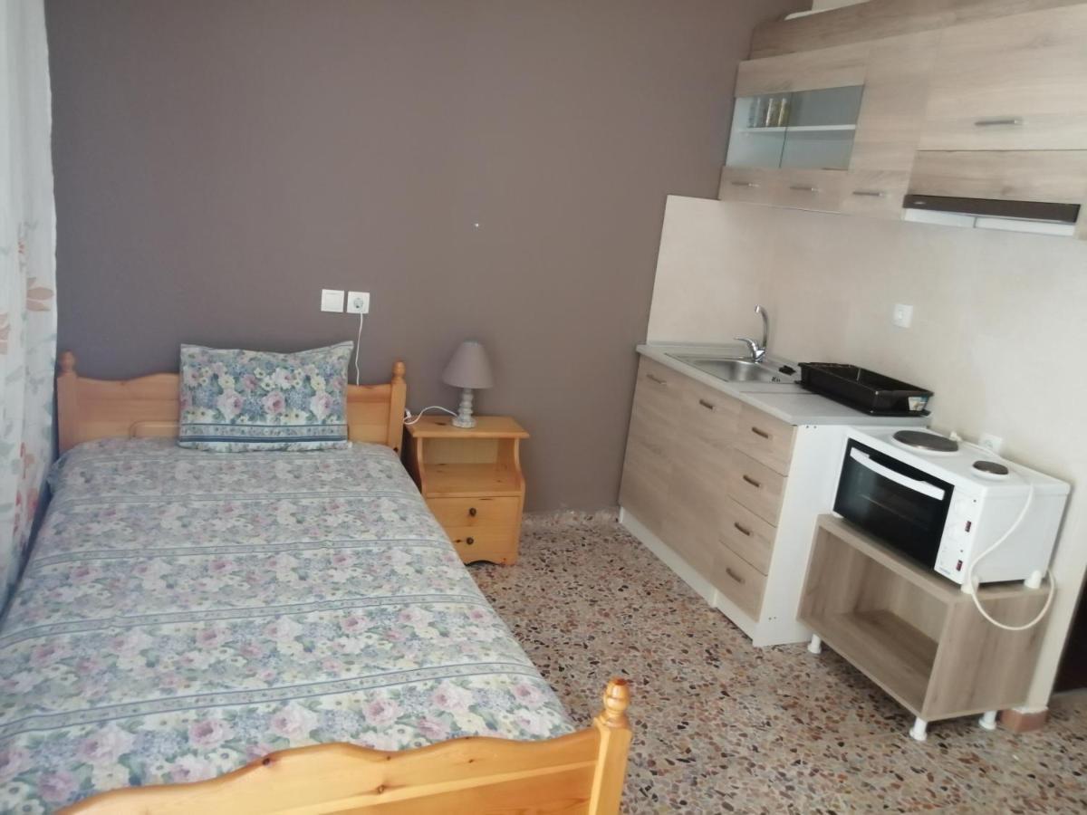 Aparthotel Ο Ακλόνητος Néa Meságkala Exteriér fotografie